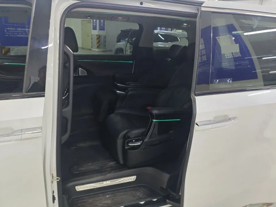 2024 GAC Trumpchi M8 2.0T 252HP L4 8AT,autocango,china used car exporter,china ev exporter,chinese used car exporter,chinese used ev exporter