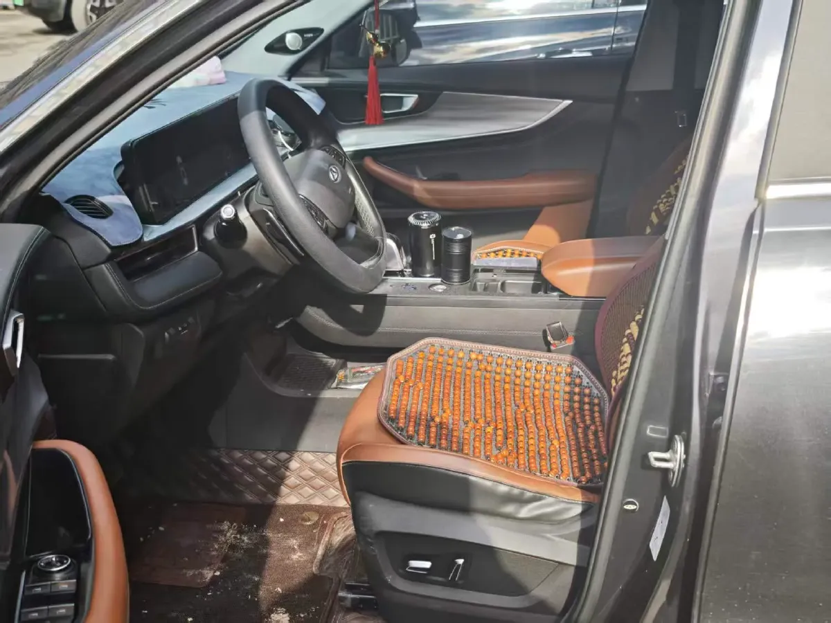 2021 Chery Tiggo 8 Plus 1.6T 197HP L4 7DCT,autocango,china used car exporter,china ev exporter,chinese used car exporter,chinese used ev exporter