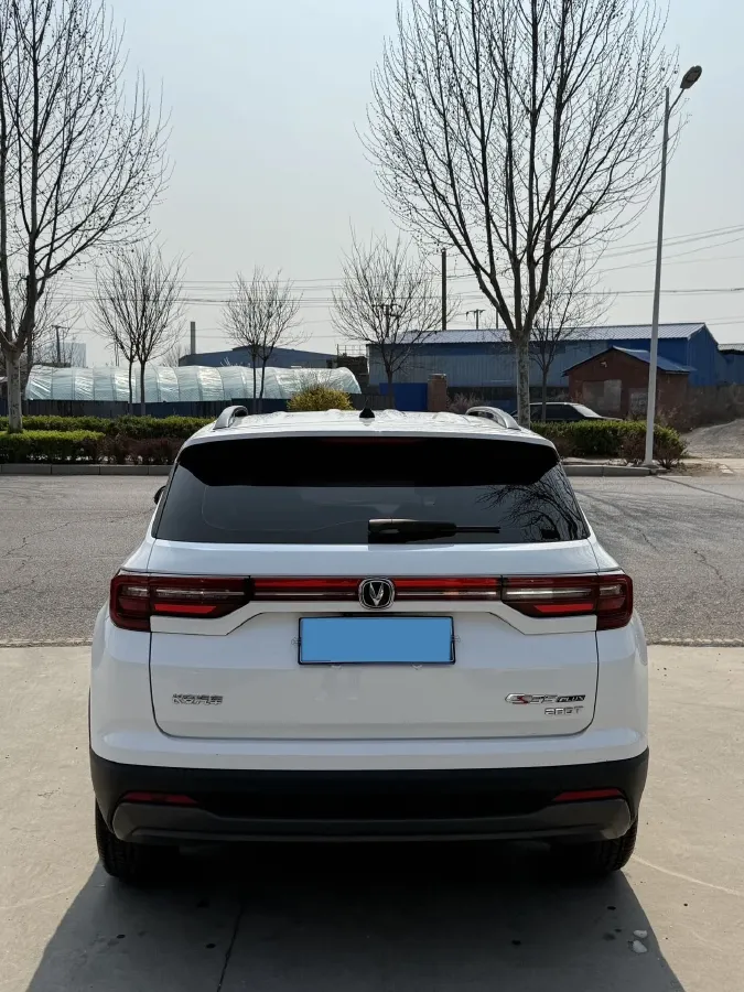 2023 ChangAn CS35 Plus 1.4T 160HP L4 7DCT,autocango,china used car exporter,china ev exporter,chinese used car exporter,chinese used ev exporter