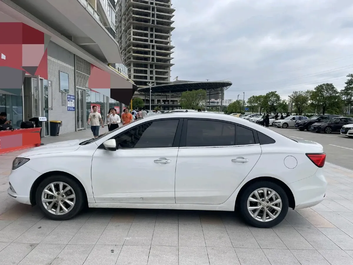 2020 Roewe i5 1.5L 120HP L4 CVT,autocango,china used car exporter,china ev exporter,chinese used car exporter,chinese used ev exporter