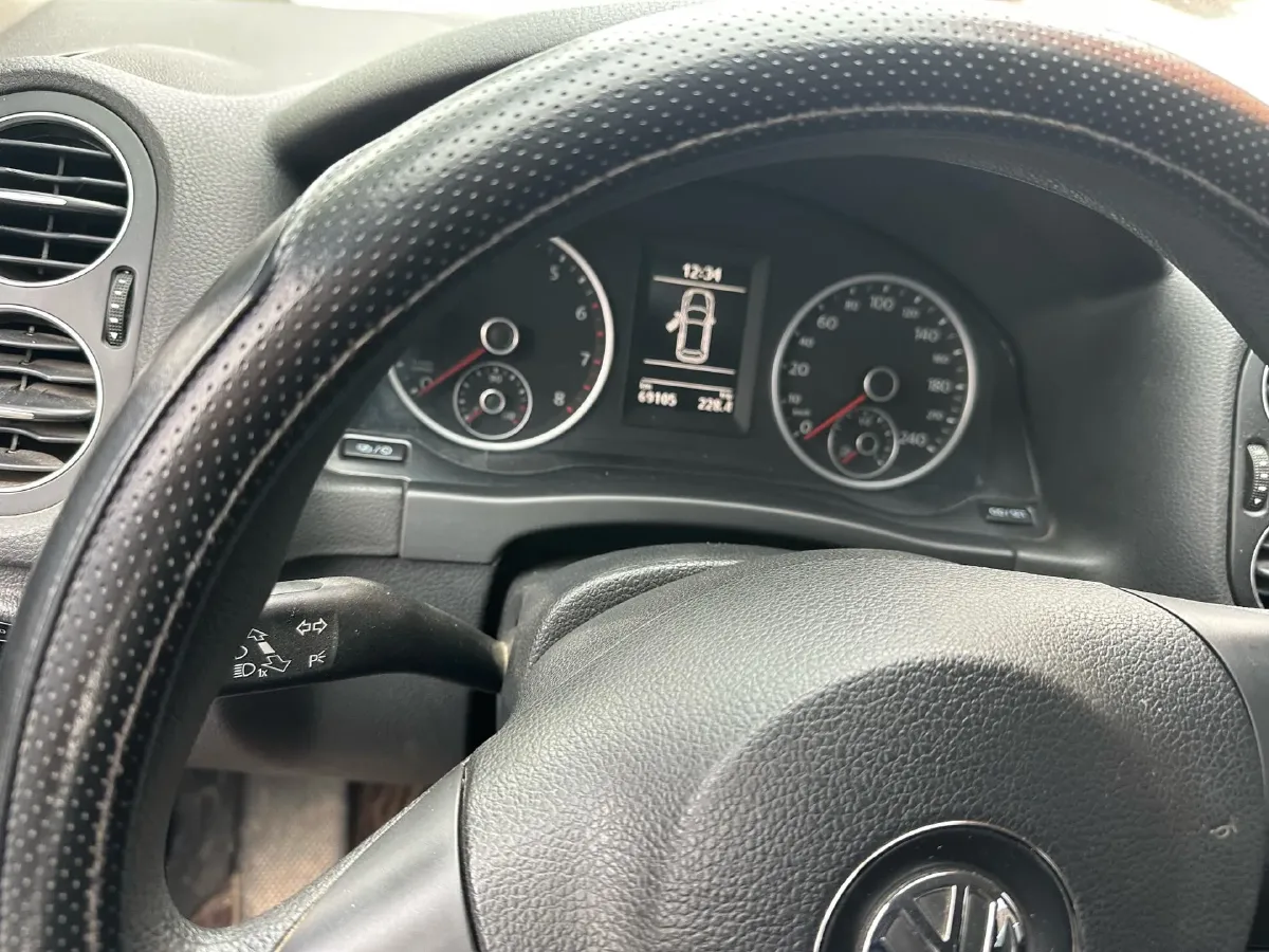 2016 Volkswagen Touran 1.4T 150HP L4 7DCT,autocango,china used car exporter,china ev exporter,chinese used car exporter,chinese used ev exporter