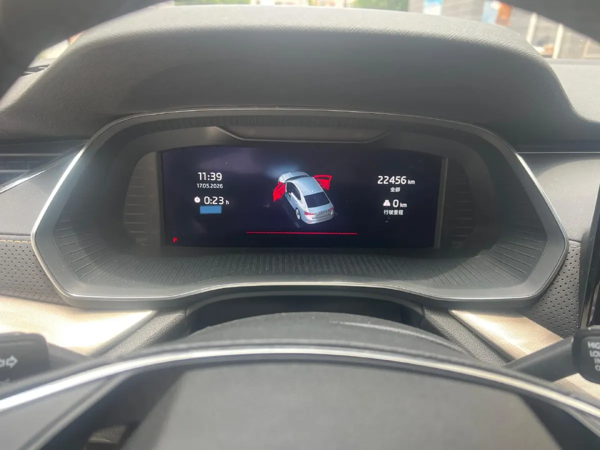 2022 Skoda Octavia 1.4T 150HP L4 7DCT,autocango,china used car exporter,china ev exporter,chinese used car exporter,chinese used ev exporter