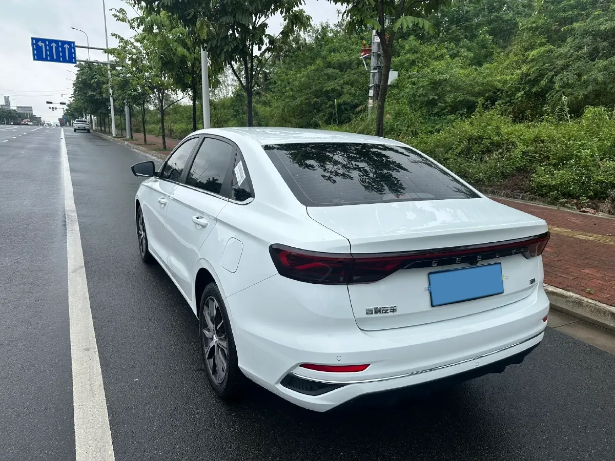 2023 Geely Emgrand 1.5L 127HP L4 CVT,autocango,china used car exporter,china ev exporter,chinese used car exporter,chinese used ev exporter