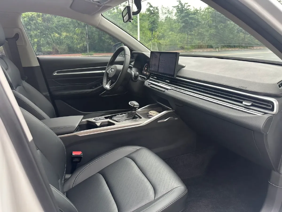 2023 Geely Emgrand 1.5L 127HP L4 CVT,autocango,china used car exporter,china ev exporter,chinese used car exporter,chinese used ev exporter