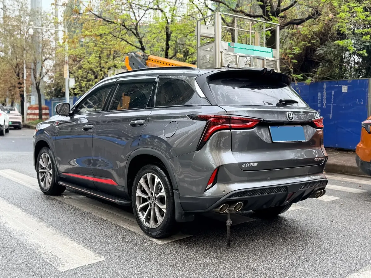 2020 ChangAn CS75 Plus 2.0T 233HP L4 8AT,autocango,china used car exporter,china ev exporter,chinese used car exporter,chinese used ev exporter