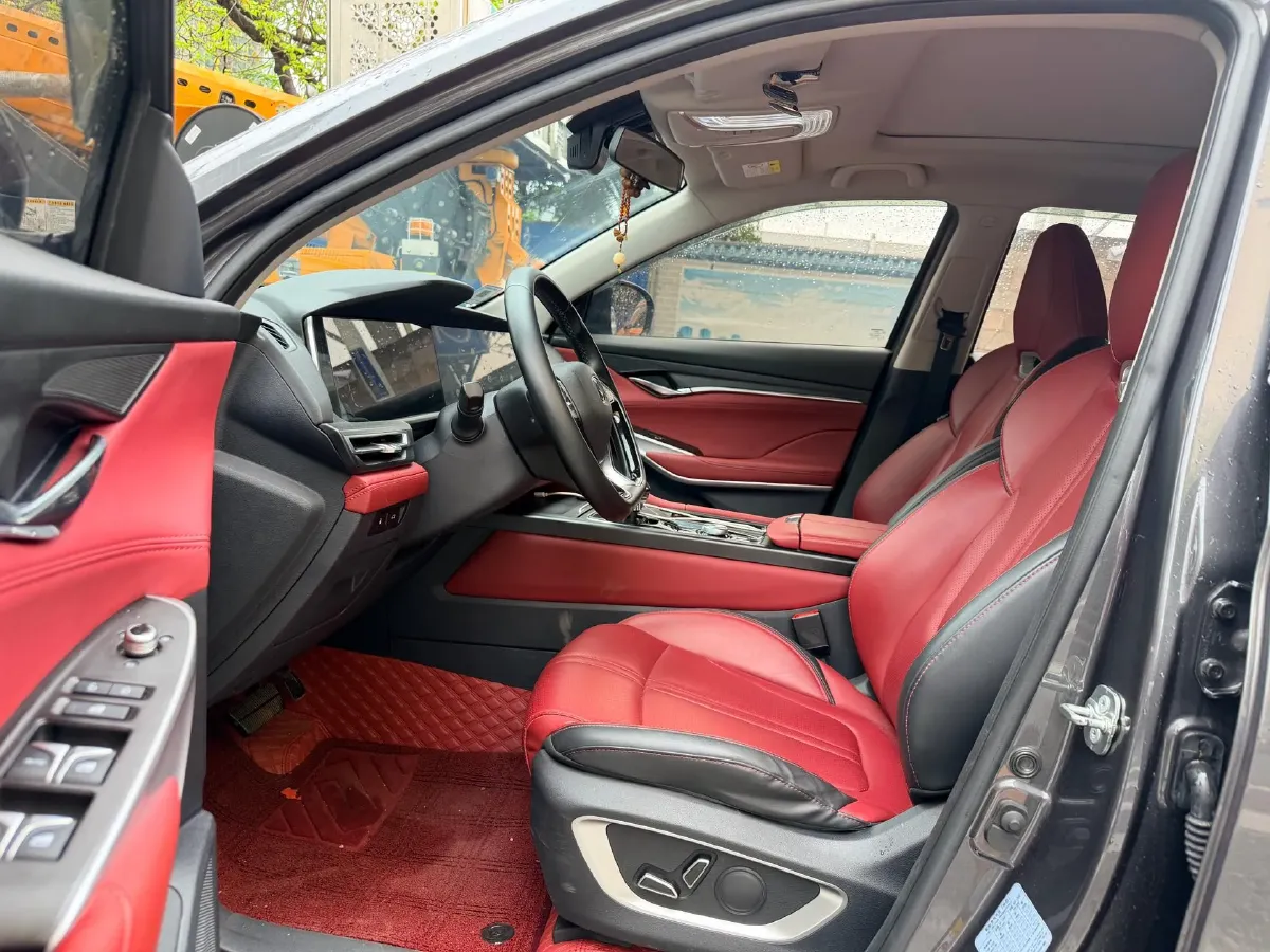 2020 ChangAn CS75 Plus 2.0T 233HP L4 8AT,autocango,china used car exporter,china ev exporter,chinese used car exporter,chinese used ev exporter