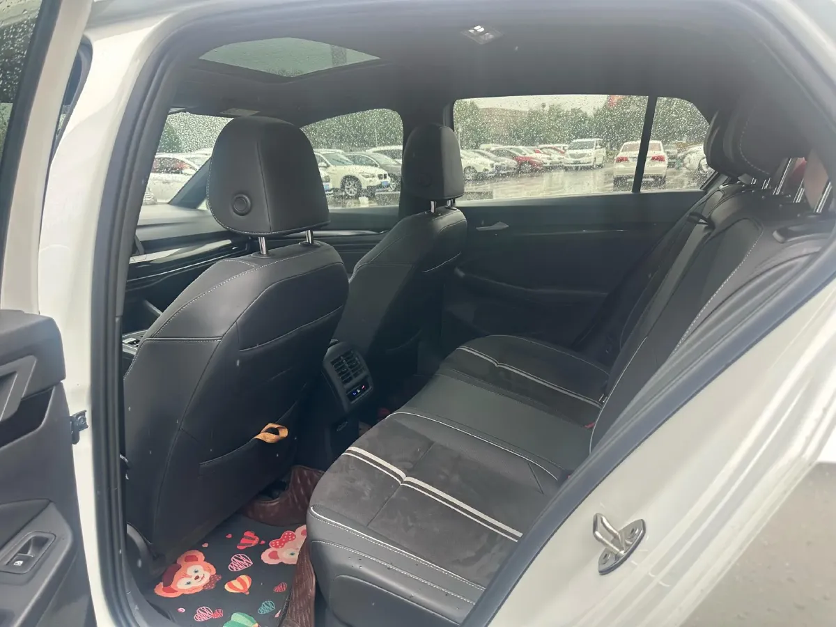 2023 Volkswagen Golf 1.4T 150HP L4 7DCT,autocango,china used car exporter,china ev exporter,chinese used car exporter,chinese used ev exporter