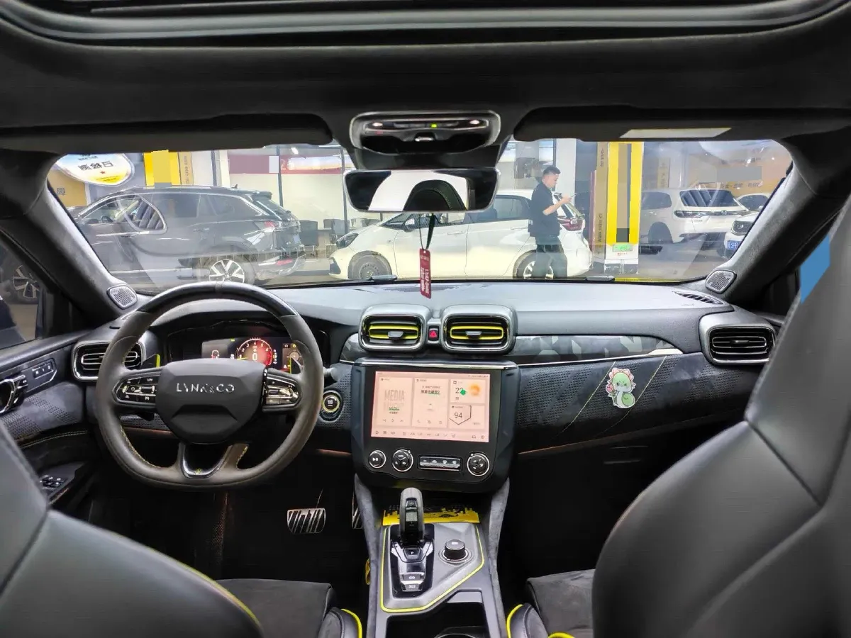 2022 LYNK&CO 03 2.0T 254HP L4 8AT,autocango,china used car exporter,china ev exporter,chinese used car exporter,chinese used ev exporter