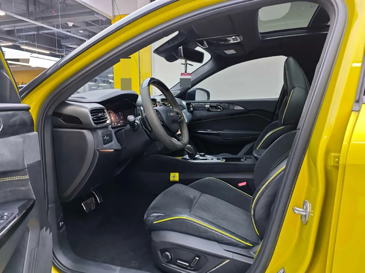 2022 LYNK&CO 03 2.0T 254HP L4 8AT,autocango,china used car exporter,china ev exporter,chinese used car exporter,chinese used ev exporter