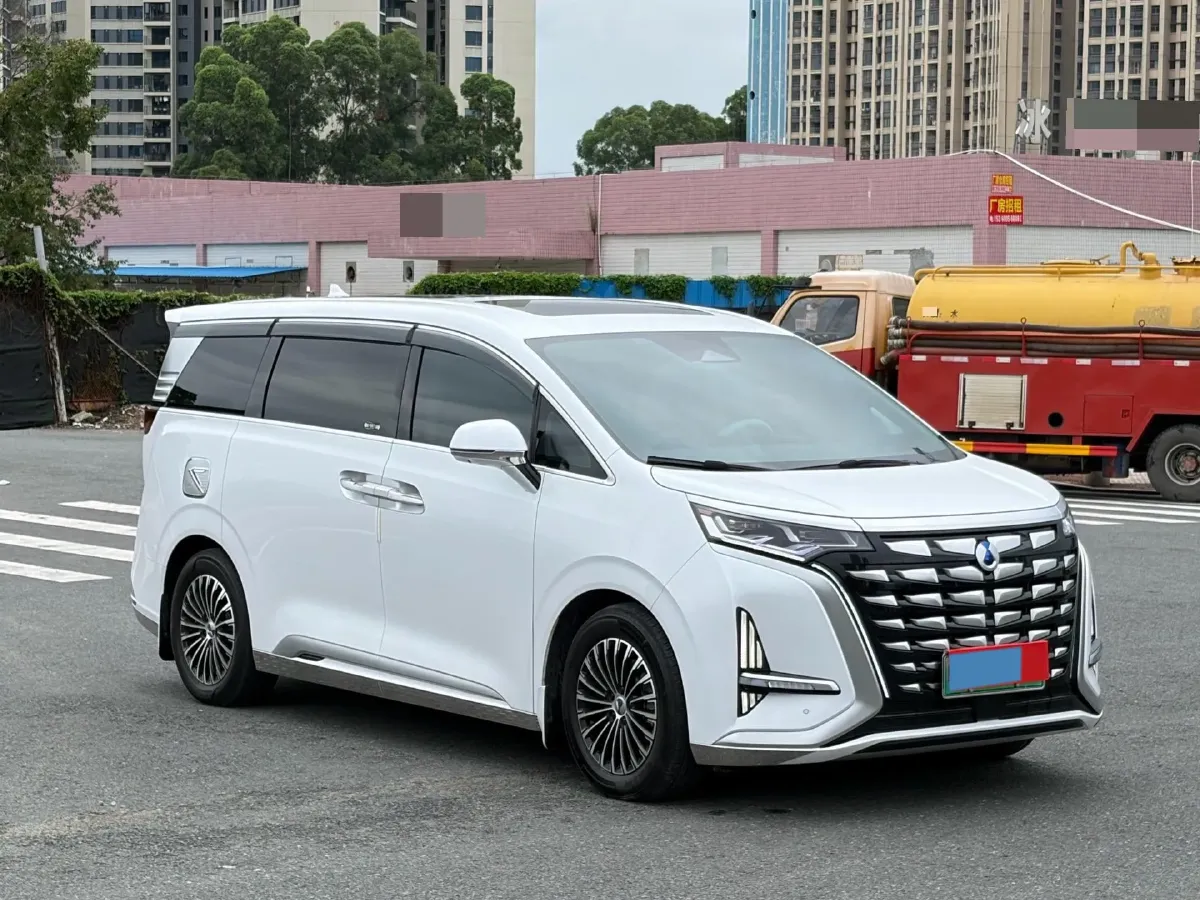 2022 HongQi HS7 3.0T 337HP V6 8AT,autocango,china used car exporter,china ev exporter,chinese used car exporter,chinese used ev exporter