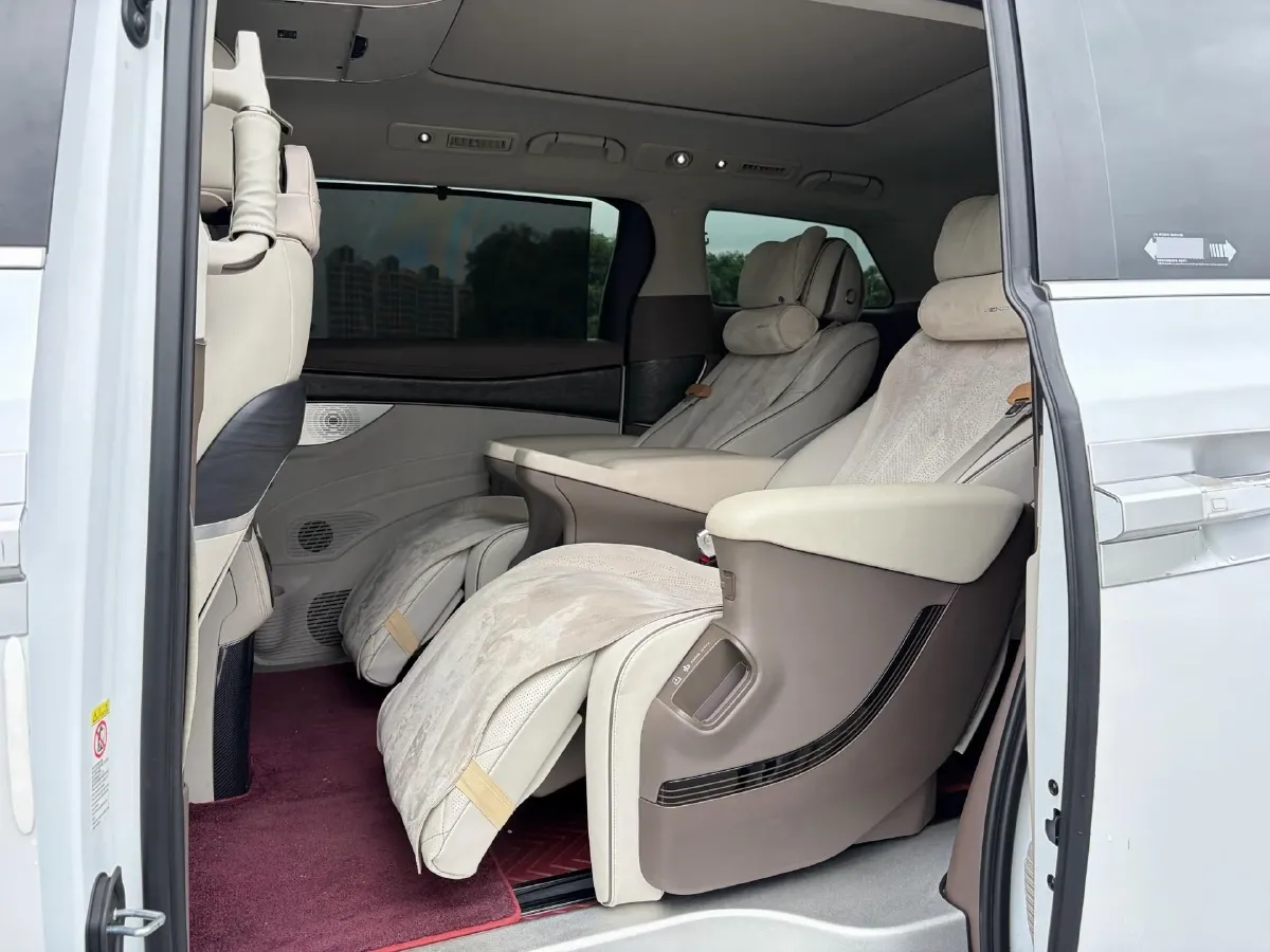 2022 HongQi HS7 3.0T 337HP V6 8AT,autocango,china used car exporter,china ev exporter,chinese used car exporter,chinese used ev exporter