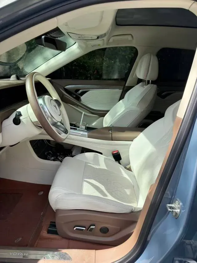 2021 Voyah FREE Range Extended 109HP REEV 33KWH,autocango,china used car exporter,china ev exporter,chinese used car exporter,chinese used ev exporter
