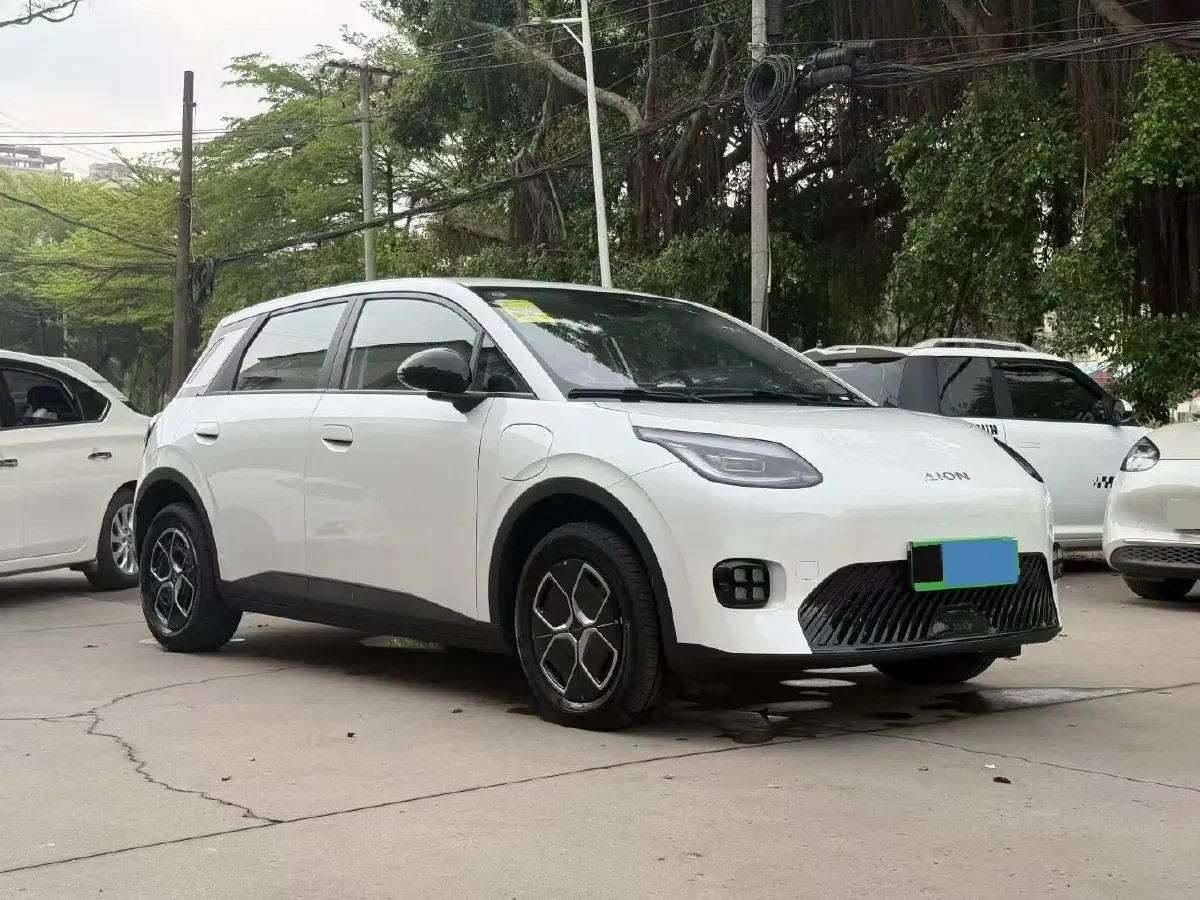 2025 Aion AION UT BEV 34.868KWH,autocango,china used car exporter,china ev exporter,chinese used car exporter,chinese used ev exporter
