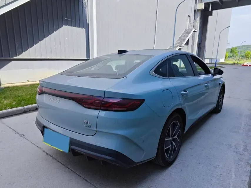 2025 BYD Qin Plus 1.5L 101HP L4 E-CVT PHEV 15.8KWH,autocango,china used car exporter,china ev exporter,chinese used car exporter,chinese used ev exporter