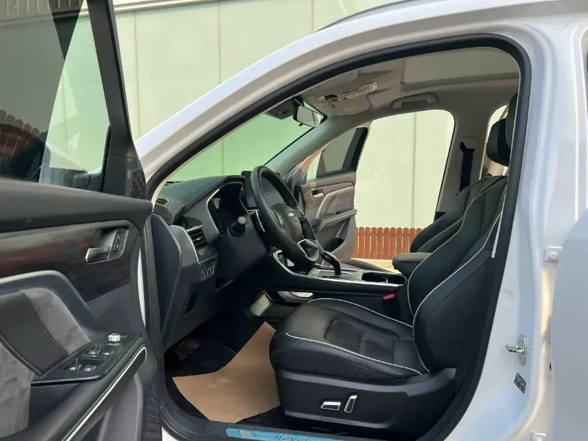 2023 Haval H6 1.5T 150HP L4 7DCT,autocango,china used car exporter,china ev exporter,chinese used car exporter,chinese used ev exporter