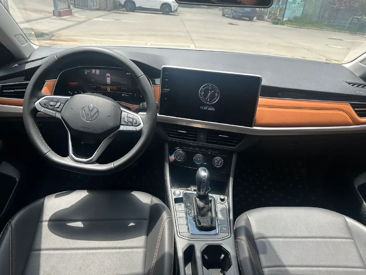 2023 Volkswagen Bora 1.2T 116HP L4 7DCT,autocango,china used car exporter,china ev exporter,chinese used car exporter,chinese used ev exporter