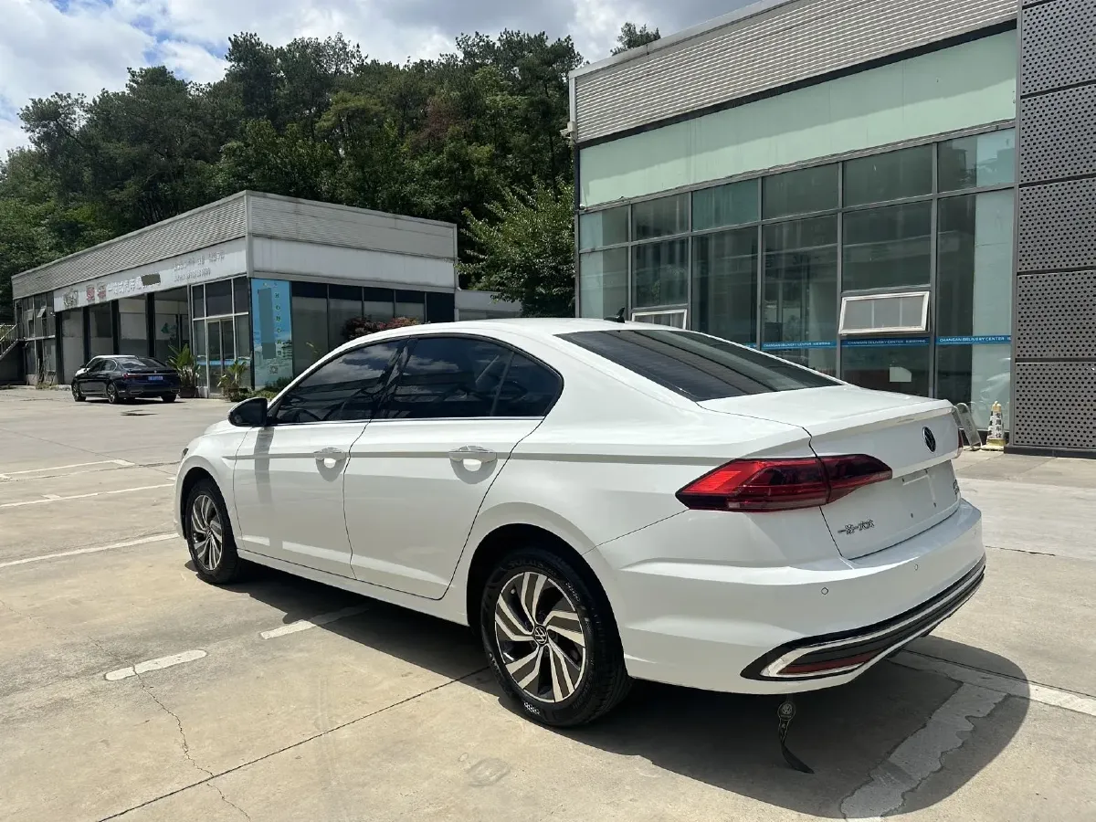 2023 Volkswagen Bora 1.2T 116HP L4 7DCT,autocango,china used car exporter,china ev exporter,chinese used car exporter,chinese used ev exporter
