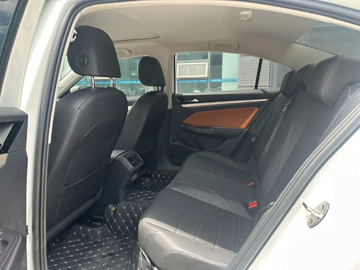 2023 Volkswagen Bora 1.2T 116HP L4 7DCT,autocango,china used car exporter,china ev exporter,chinese used car exporter,chinese used ev exporter