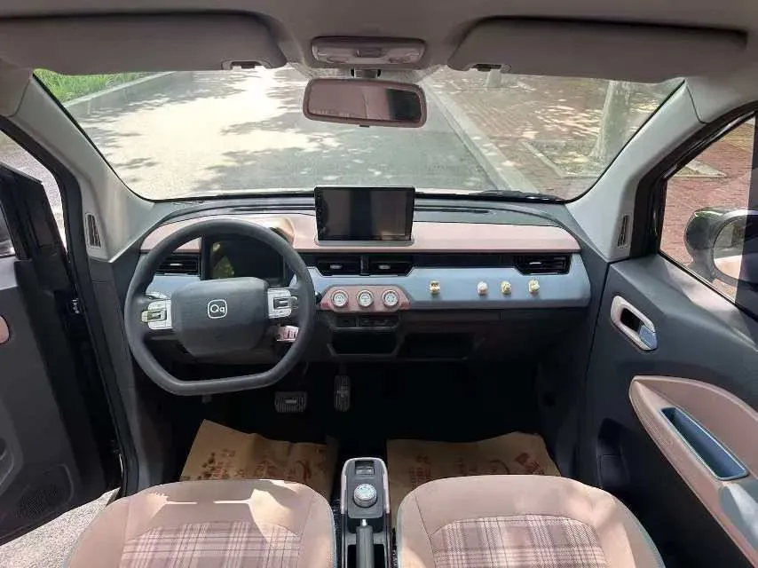 2025 Chery QQ Ice Cream BEV,autocango,china used car exporter,china ev exporter,chinese used car exporter,chinese used ev exporter