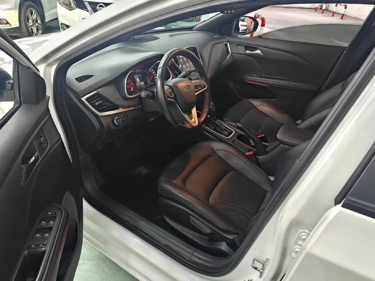 2019 Chevrolet Monza 1.3T 163HP L3 6AT,autocango,china used car exporter,china ev exporter,chinese used car exporter,chinese used ev exporter
