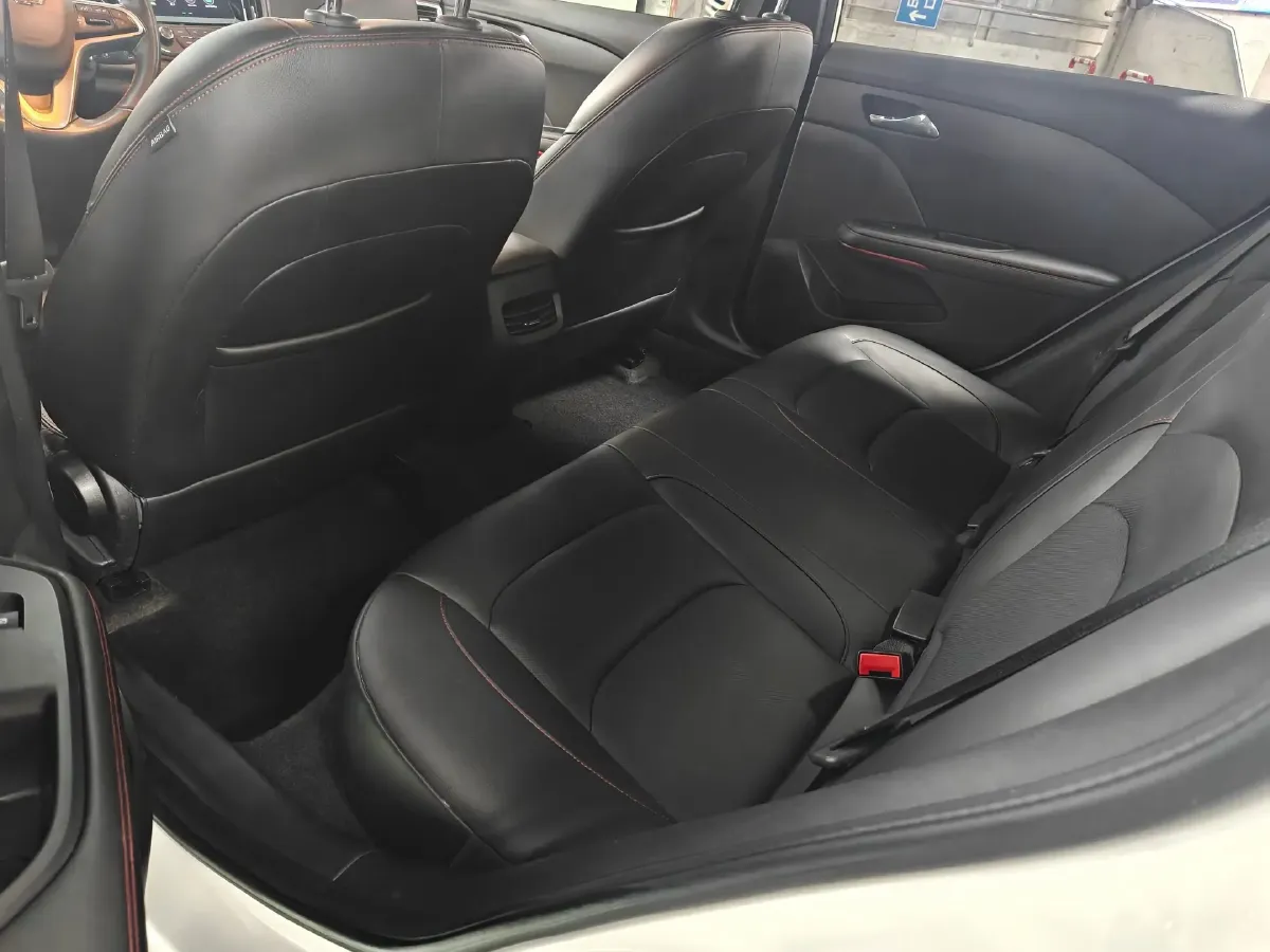 2019 Chevrolet Monza 1.3T 163HP L3 6AT,autocango,china used car exporter,china ev exporter,chinese used car exporter,chinese used ev exporter