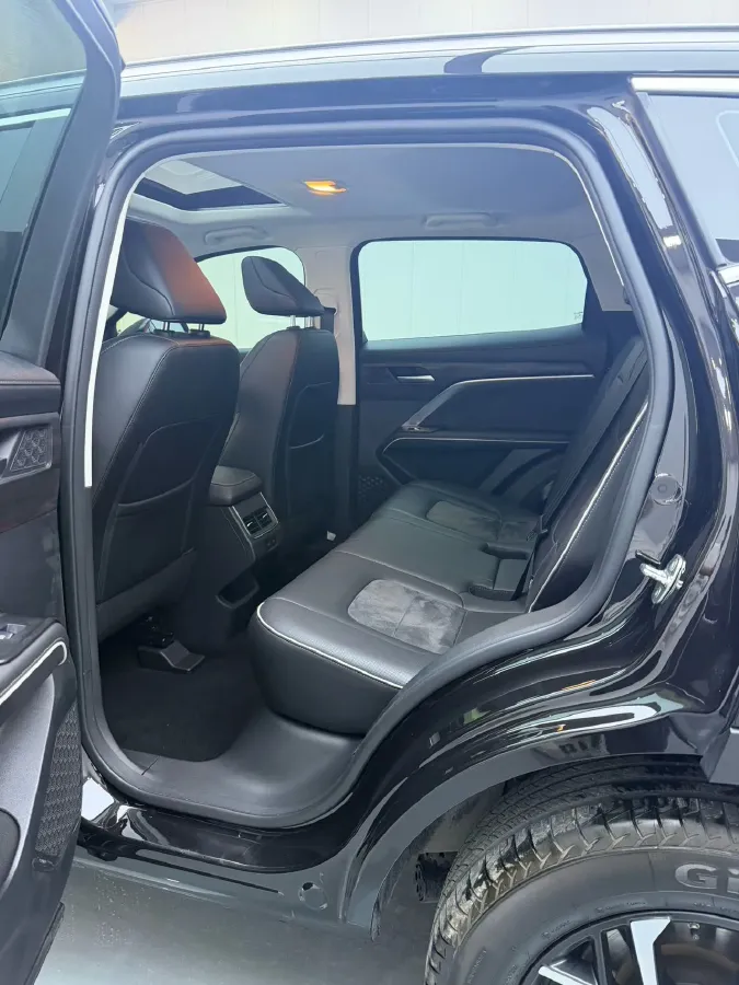 2021 Haval H6 1.5T 150HP L4 7DCT,autocango,china used car exporter,china ev exporter,chinese used car exporter,chinese used ev exporter