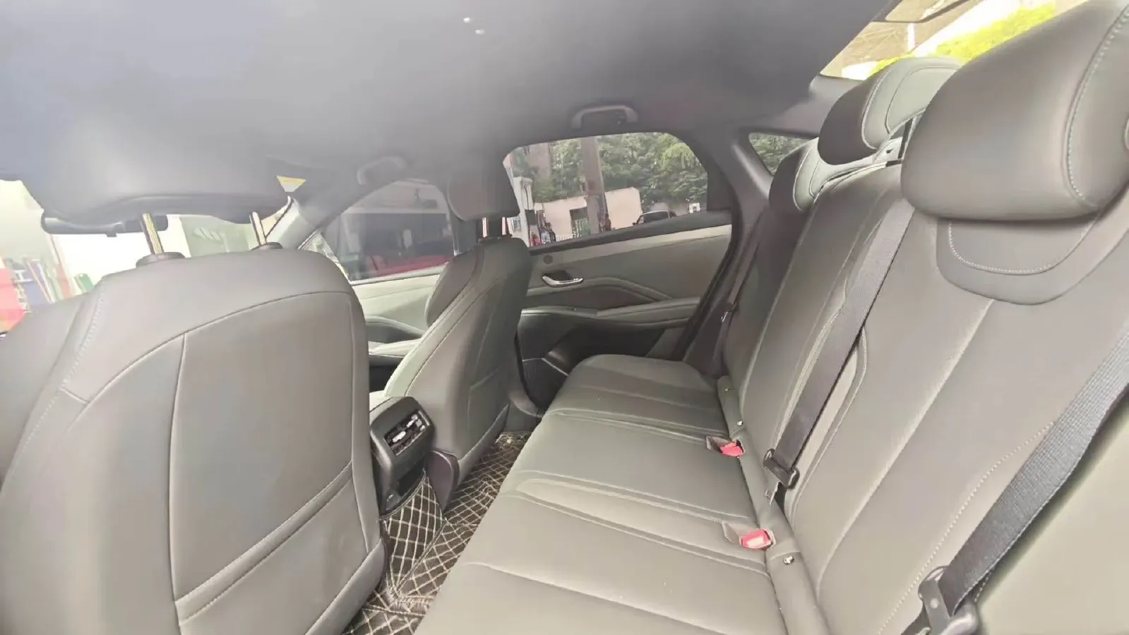 2025 BYD Qin Plus 1.5L 101HP L4 E-CVT PHEV 7.68KWH,autocango,china used car exporter,china ev exporter,chinese used car exporter,chinese used ev exporter