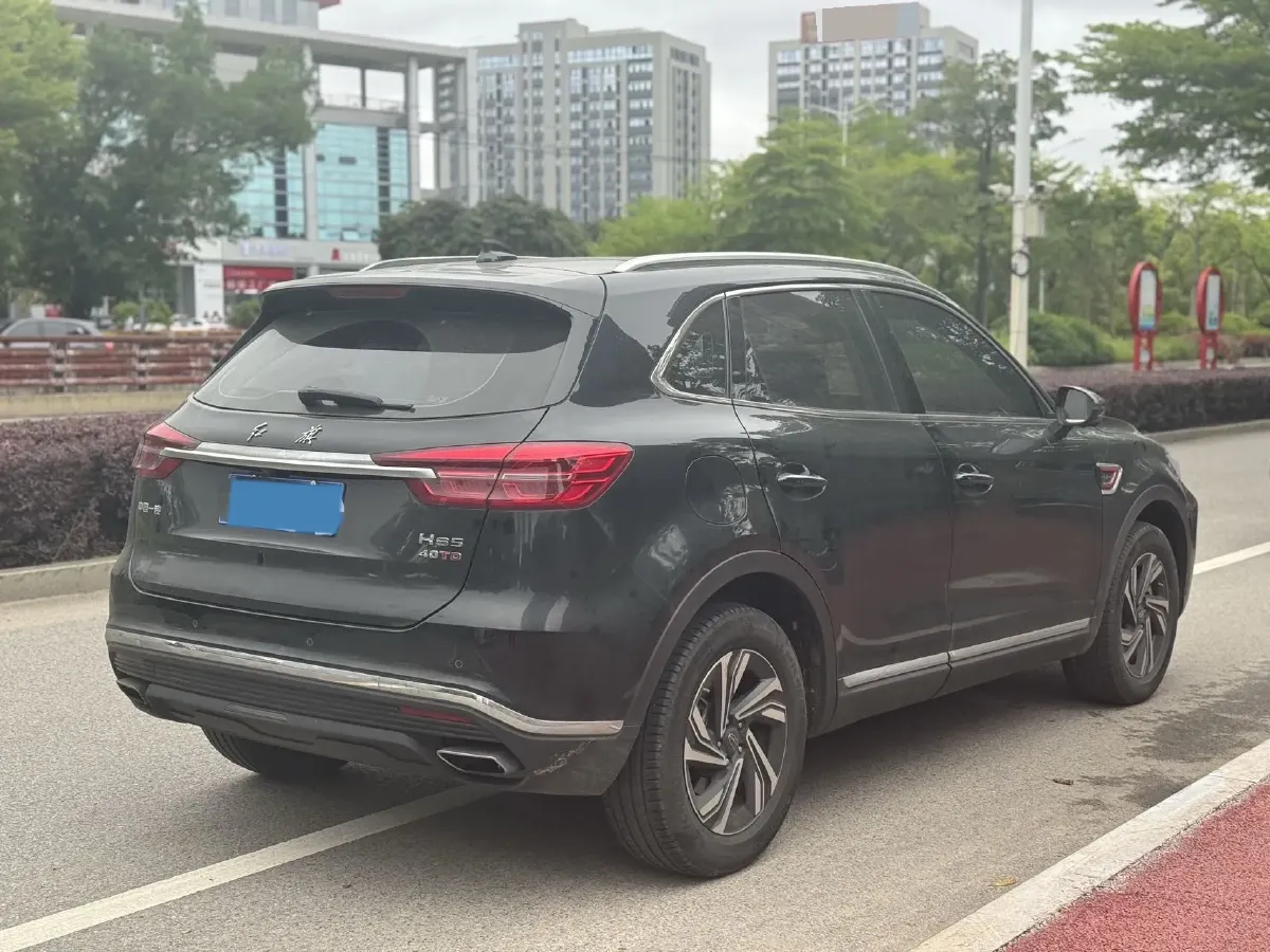 2022 HongQi HS5 2.0T 224HP L4 6AT,autocango,china used car exporter,china ev exporter,chinese used car exporter,chinese used ev exporter