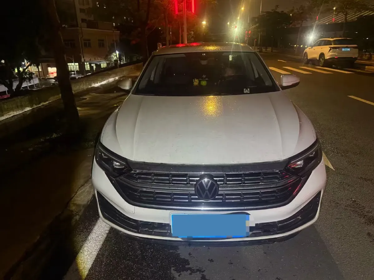2024 Volkswagen Sagitar 1.2T 116HP L4 7DCT,autocango,china used car exporter,china ev exporter,chinese used car exporter,chinese used ev exporter