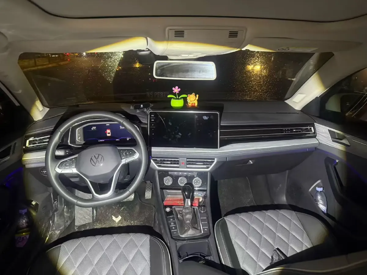 2024 Volkswagen Sagitar 1.2T 116HP L4 7DCT,autocango,china used car exporter,china ev exporter,chinese used car exporter,chinese used ev exporter