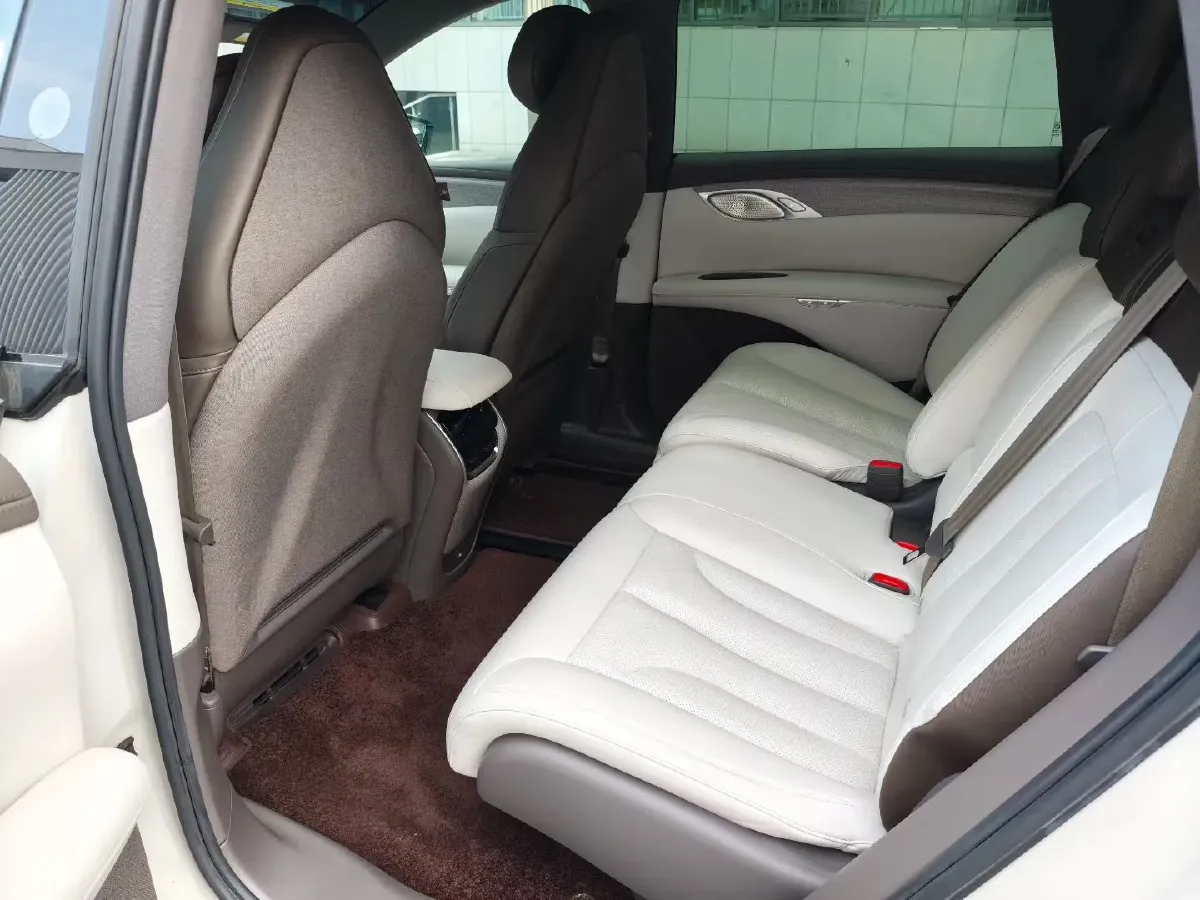 2023 IM LS7 BEV 90KWH,autocango,china used car exporter,china ev exporter,chinese used car exporter,chinese used ev exporter