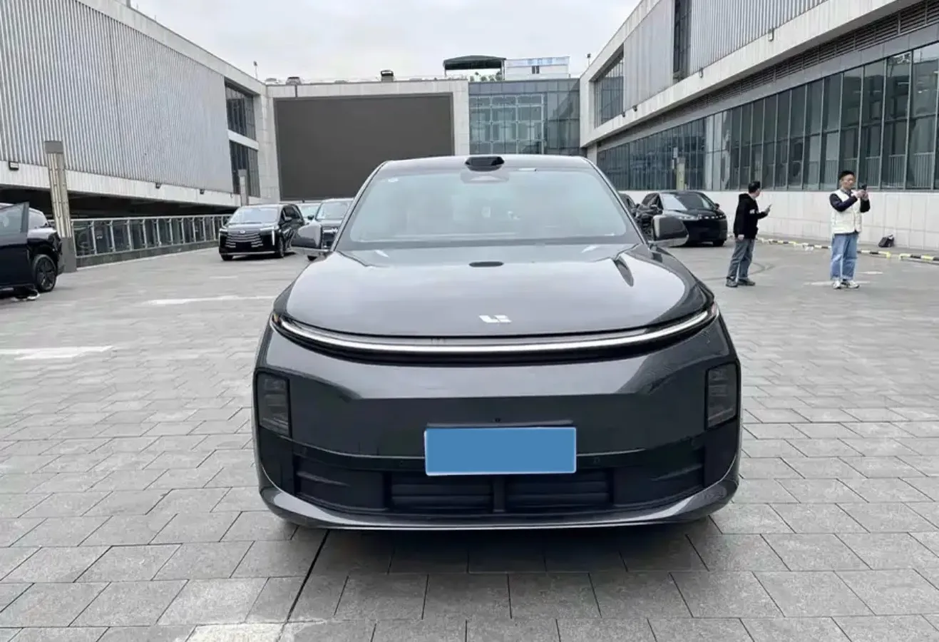 2024 Li L6 Range Extended 154HP L4 REEV 36.8KWH,autocango,china used car exporter,china ev exporter,chinese used car exporter,chinese used ev exporter