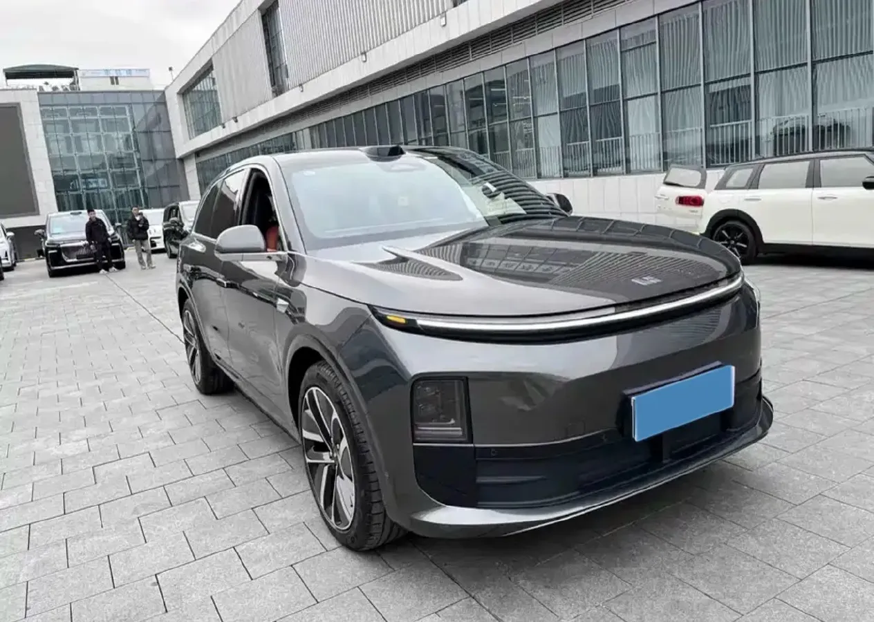 2024 Li L6 Range Extended 154HP L4 REEV 36.8KWH,autocango,china used car exporter,china ev exporter,chinese used car exporter,chinese used ev exporter
