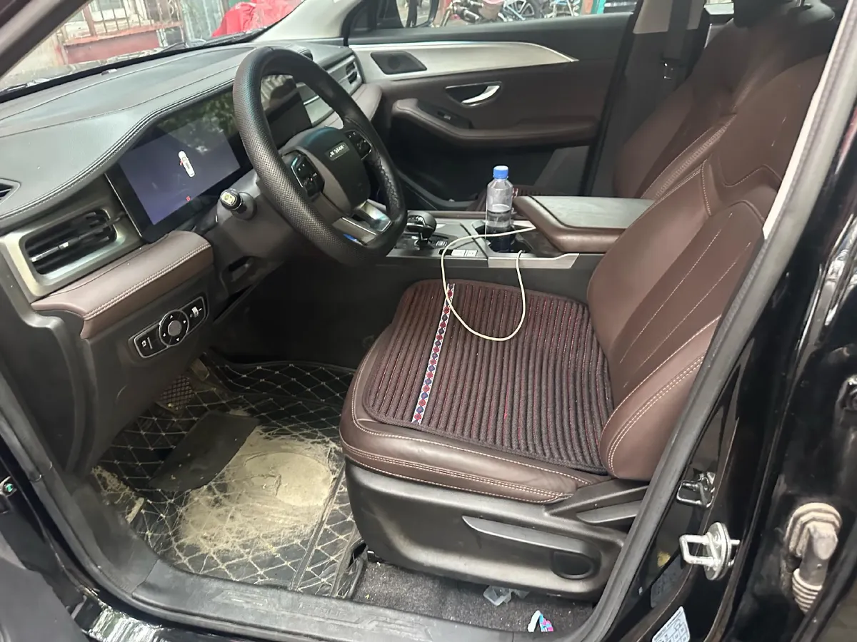 2023 Jetour X90 Plus 1.6T 197HP L4 7DCT,autocango,china used car exporter,china ev exporter,chinese used car exporter,chinese used ev exporter