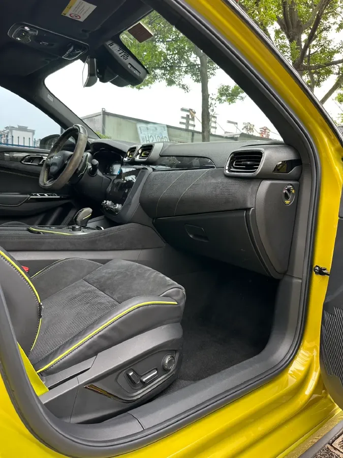 2020 LYNK&CO 03 2.0T 254HP L4 8AT,autocango,china used car exporter,china ev exporter,chinese used car exporter,chinese used ev exporter