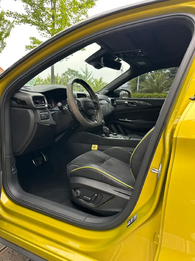 2020 LYNK&CO 03 2.0T 254HP L4 8AT,autocango,china used car exporter,china ev exporter,chinese used car exporter,chinese used ev exporter