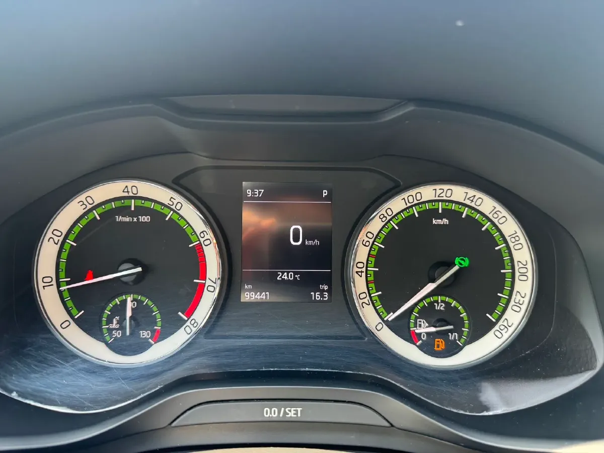2018 Skoda Kodiak 2.0T 186HP L4 7DCT,autocango,china used car exporter,china ev exporter,chinese used car exporter,chinese used ev exporter