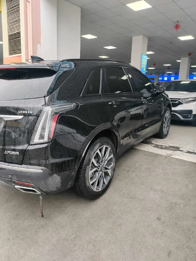 2022 Cadillac XT5 2.0T 237HP L4 9AT,autocango,china used car exporter,china ev exporter,chinese used car exporter,chinese used ev exporter