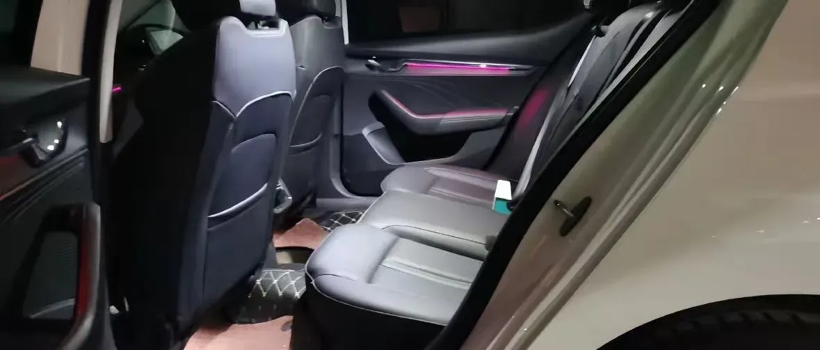 2021 Skoda Octavia 1.4T 150HP L4 7DCT,autocango,china used car exporter,china ev exporter,chinese used car exporter,chinese used ev exporter