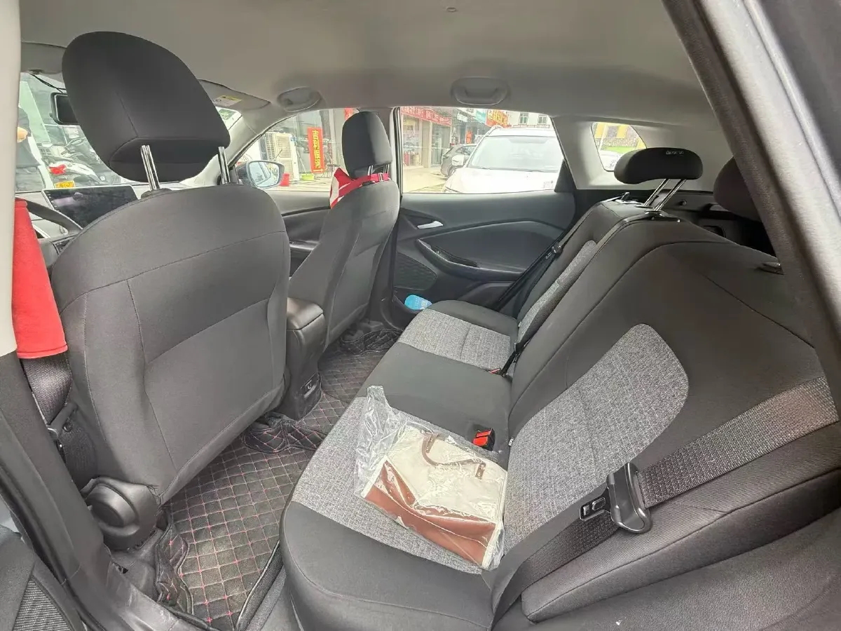 2019 Chevrolet Trax 1.3T 165HP L3 CVT,autocango,china used car exporter,china ev exporter,chinese used car exporter,chinese used ev exporter