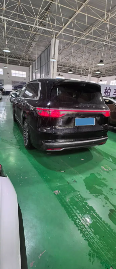 2025 AITO AITO M8 REEV 160HP REEV 53.4KWH,autocango,china used car exporter,china ev exporter,chinese used car exporter,chinese used ev exporter