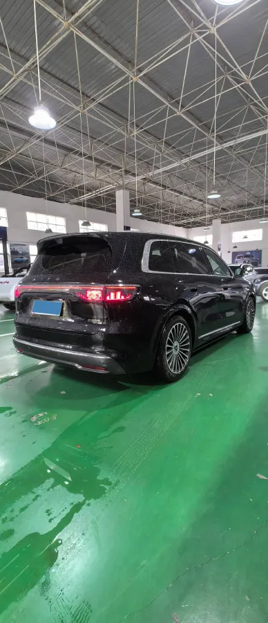 2025 AITO AITO M8 REEV 160HP REEV 53.4KWH,autocango,china used car exporter,china ev exporter,chinese used car exporter,chinese used ev exporter