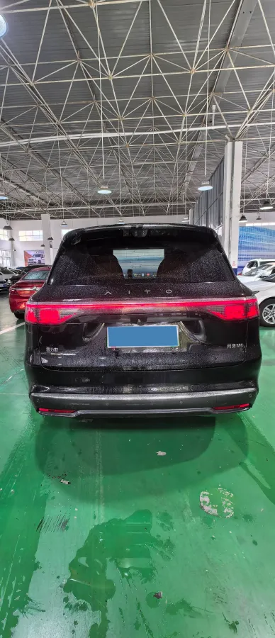 2025 AITO AITO M8 REEV 160HP REEV 53.4KWH,autocango,china used car exporter,china ev exporter,chinese used car exporter,chinese used ev exporter