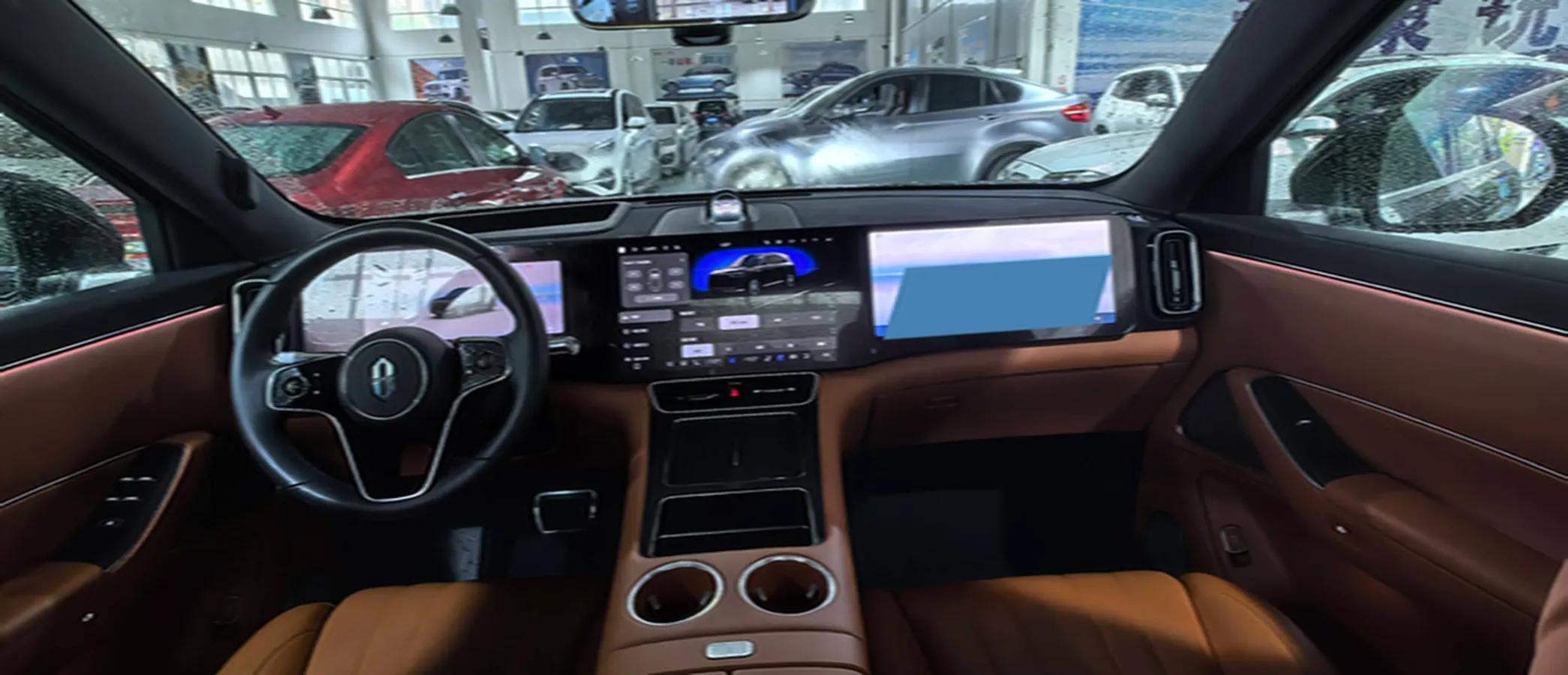 2025 AITO AITO M8 REEV 160HP REEV 53.4KWH,autocango,china used car exporter,china ev exporter,chinese used car exporter,chinese used ev exporter
