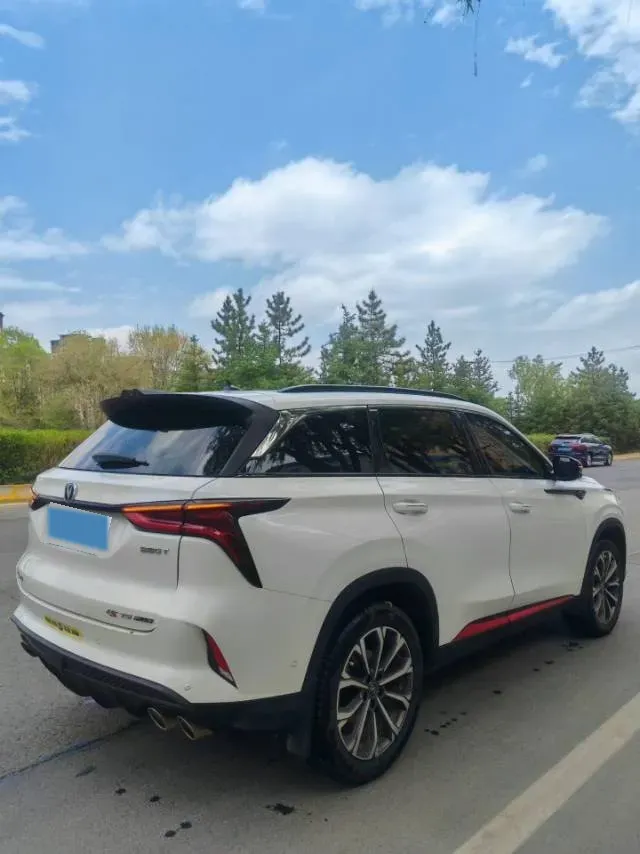 2020 ChangAn CS75 Plus 2.0T 233HP L4 8AT,autocango,china used car exporter,china ev exporter,chinese used car exporter,chinese used ev exporter