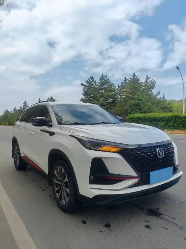 2020 ChangAn CS75 Plus 2.0T 233HP L4 8AT,autocango,china used car exporter,china ev exporter,chinese used car exporter,chinese used ev exporter