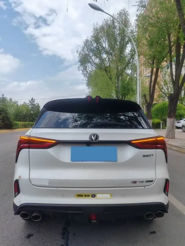 2020 ChangAn CS75 Plus 2.0T 233HP L4 8AT,autocango,china used car exporter,china ev exporter,chinese used car exporter,chinese used ev exporter