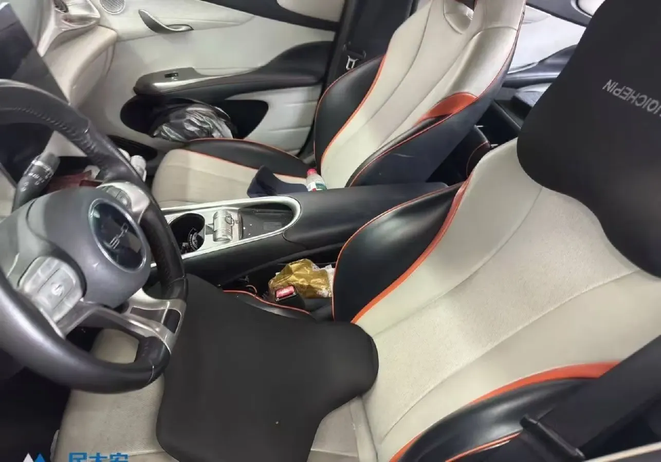 2021 Ford Escort 1.5L 122HP L3 6AT,autocango,china used car exporter,china ev exporter,chinese used car exporter,chinese used ev exporter