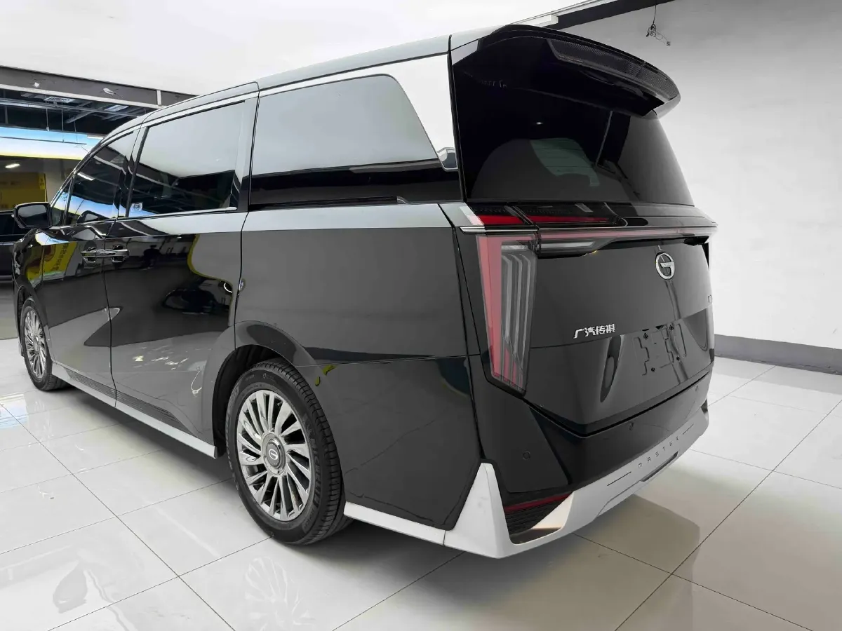2023 GAC Trumpchi M8 2.0T 252HP L4 8AT,autocango,china used car exporter,china ev exporter,chinese used car exporter,chinese used ev exporter