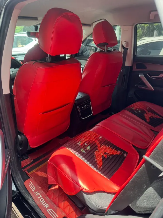 2021 Jetour X70 Plus 1.5T 156HP L4 6MT,autocango,china used car exporter,china ev exporter,chinese used car exporter,chinese used ev exporter